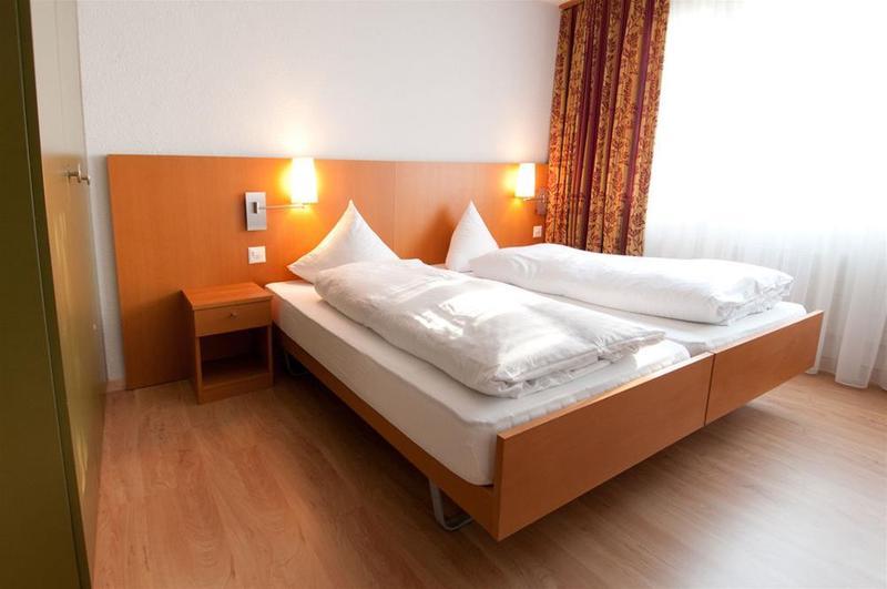 Sherlock Holmes Hotel 3*